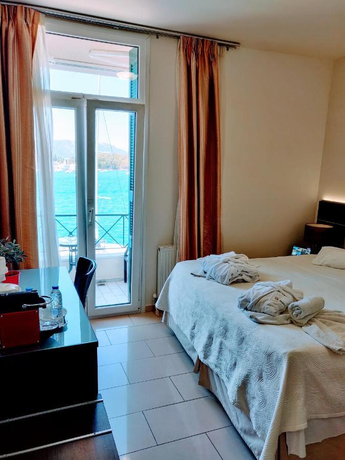 The Manessi City Boutique Hotel Poros Town Екстер'єр фото