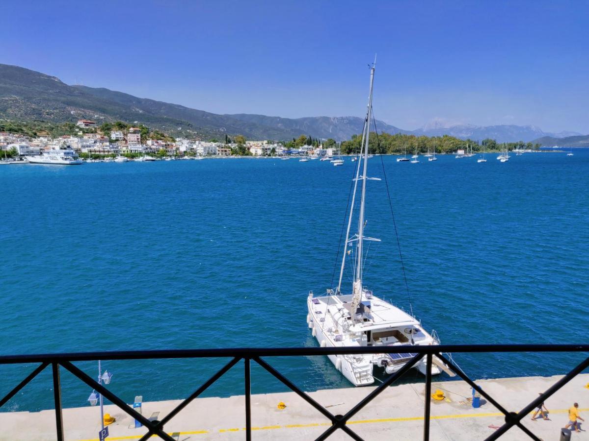 The Manessi City Boutique Hotel Poros Town Екстер'єр фото