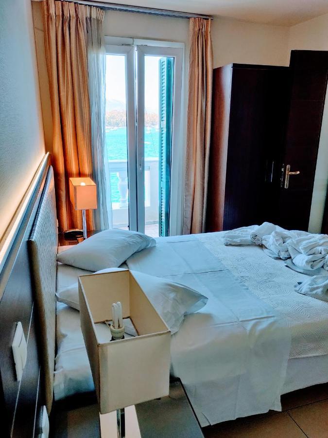 The Manessi City Boutique Hotel Poros Town Екстер'єр фото