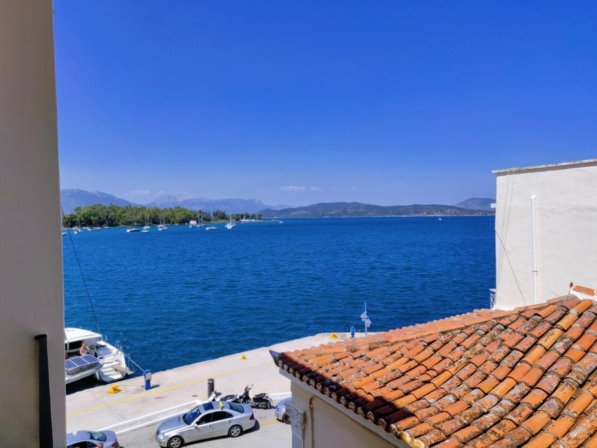 The Manessi City Boutique Hotel Poros Town Екстер'єр фото