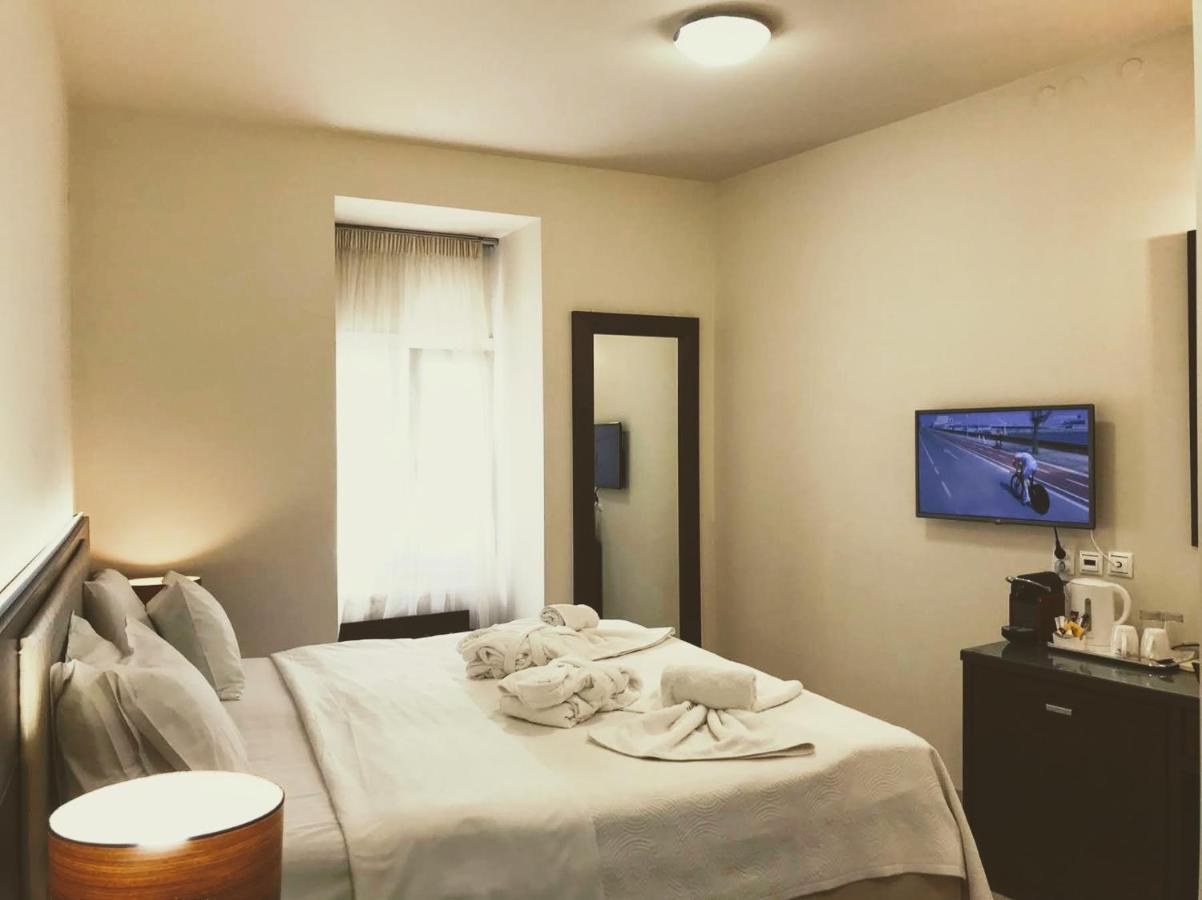 The Manessi City Boutique Hotel Poros Town Екстер'єр фото