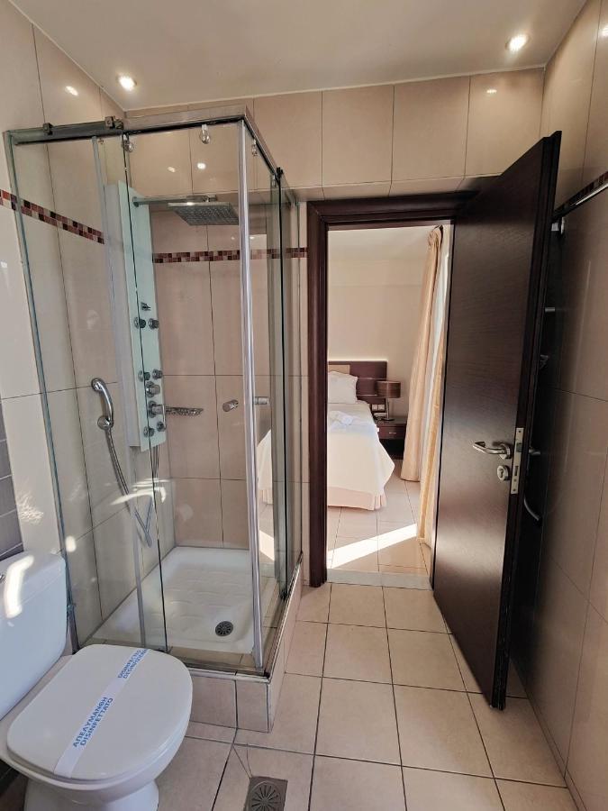 The Manessi City Boutique Hotel Poros Town Екстер'єр фото